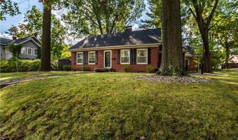 970 Kingsway St, Alliance, OH 44601