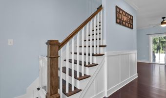 1352 Anchor Ave, Beachwood, NJ 08722
