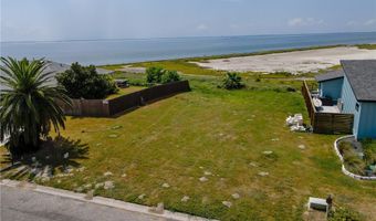 213 Bayview Dr, Aransas Pass, TX 78336