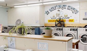 97900 SHOPPING CENTER Ave, Brookings, OR 97415