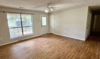 1809 Birchwood Dr, Beebe, AR 72012