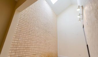 14816 Sopras Cir, Addison, TX 75001