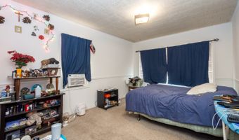 382 Lake St, Antioch, IL 60002