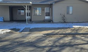 108 W 5th St, Hawthorne, NV 89415