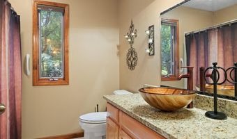 239 Back Nine Dr, Baneberry, TN 37890
