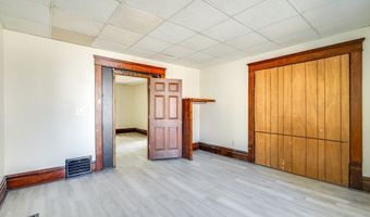 485 Allyn St, Akron, OH 44304