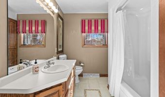 2800 SCHAEFER Cir, Appleton, WI 54915