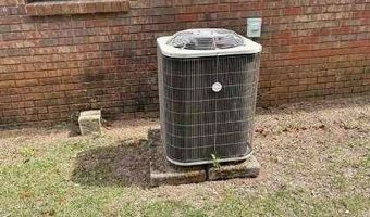 1502 Hall St, Bainbridge, GA 39819