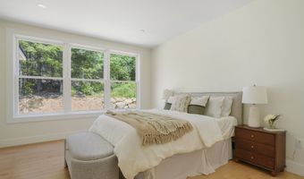 55 Indian Rock Rd, Bedford, NH 03110