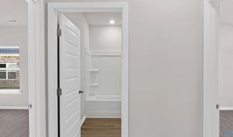 23292 Worchester Ln, Athens, AL 35613