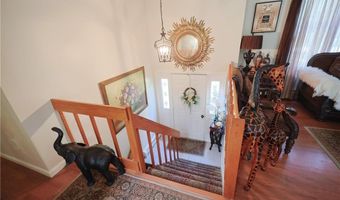 52 Urquhart St, Cranston, RI 02920