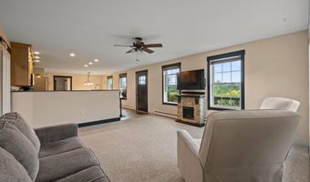 32 Rapha Pl, Augusta, ME 04330