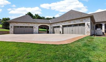 262 Dietrich Rd, Ballwin, MO 63021