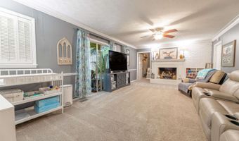910 CHEROKEE Trl, Anniston, AL 36206