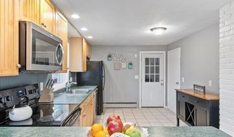 86 Jeannine Rd, Bellingham, MA 02019