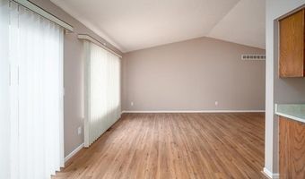 14810 Paris Ct, Allen Park, MI 48101