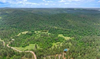 5 Loop Rd, Devils Tower, WY 82714