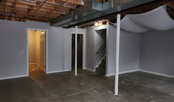 13 Brian Ct, Algonquin, IL 60102