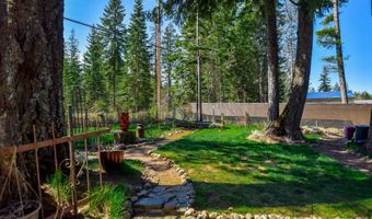 16232 E 1st St, Bayview, ID 83803