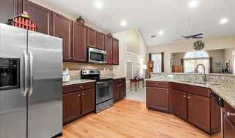 37099 Fairway Dr, Frankford, DE 19945