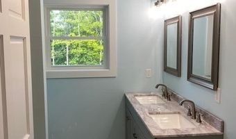 23 Sand Pond Rd, Baldwin, ME 04024