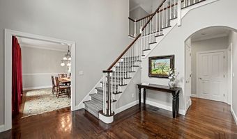 518 Hoyt St, Darien, CT 06820