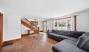 135 Greenly St, Adrian, MI 49221