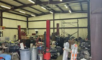 890 STOVALL Ave, Bosque Farms, NM 87068