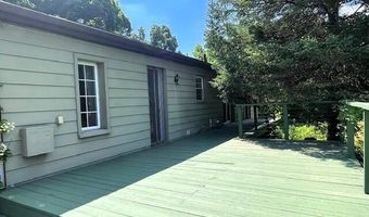 2185 Ayrshire Dr, Ann Arbor, MI 48105