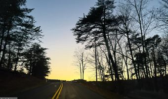 359 STRATON Way, Basye, VA 22810