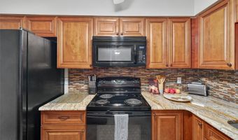 534 ORANGE Dr 13, Altamonte Springs, FL 32701