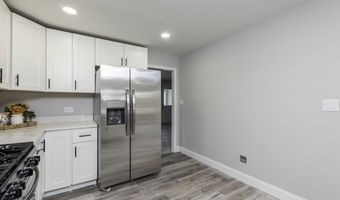 24199 W Beach Grove Rd, Antioch, IL 60002