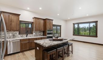 216 Mara Mdws, Athol, ID 83801