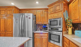 409 Pheasant Cir, Altus, OK 73521