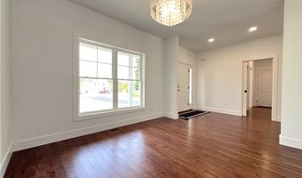 1214 Mayfield Dr, Alden, NY 14004