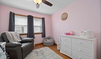 310 N Woodhill Dr, Amherst, OH 44001