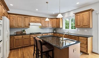 3 Summer Wind, Cromwell, CT 06416