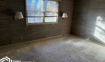 120 S Roan St, Algona, IA 50511
