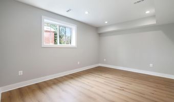 8525 RALEIGH Ave, Annandale, VA 22003