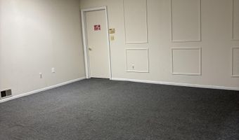 804 Main St, Belford, NJ 07718