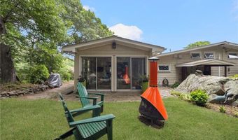 10 Guzeika Rd, North Kingstown, RI 02852