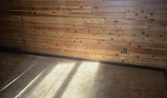 1306 1st St, Britton, SD 57430