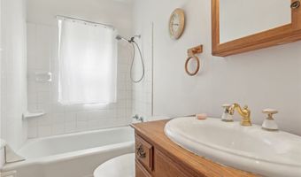 2419 Carpenter Rd, Ashtabula, OH 44004