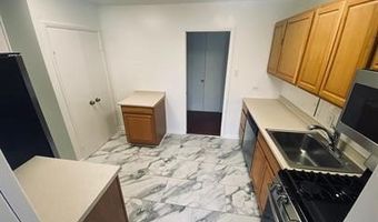 4501 ARLINGTON Blvd 321, Arlington, VA 22203