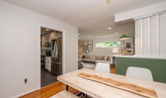 1597 Blueorchard Dr, Anderson Twp., OH 45230