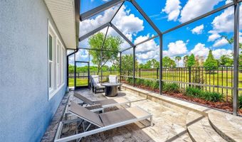 6951 CRESTPOINT Dr, Apollo Beach, FL 33572