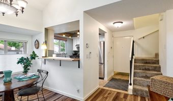 10276 SW TRAPPER Ter, Beaverton, OR 97008