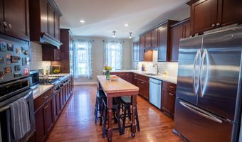 72 Stoneside Dr, Almo, KY 42020