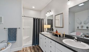 13404 Crescent Moon Dr, Bigfork, MT 59911