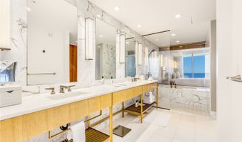 383 Kalaimoku St 3503, Honolulu, HI 96815